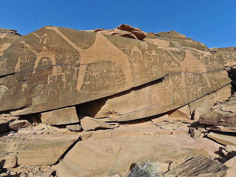 Jabal Al-Manjor, Shuwaymis