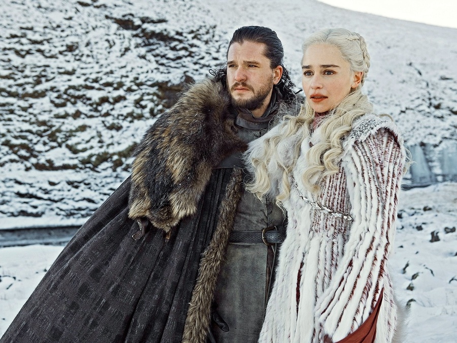 Jon Snow a Daenerys Targaryen patria k hlavným postavám.