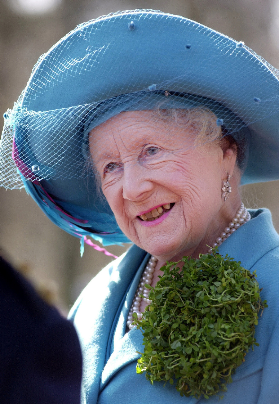 Britská kráľovná matka Alžbeta