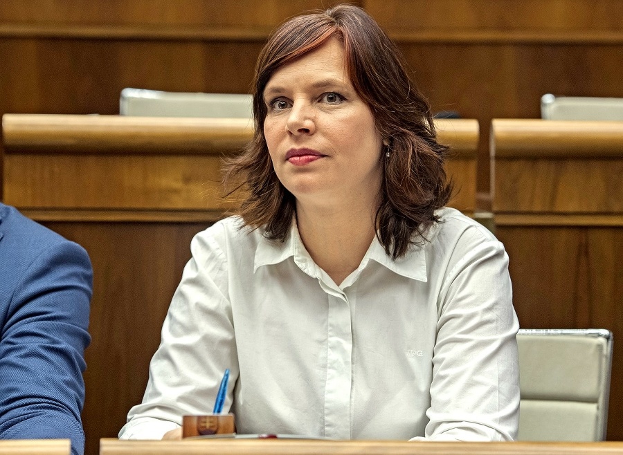Remišová svoj odchod dlho zvažovala.