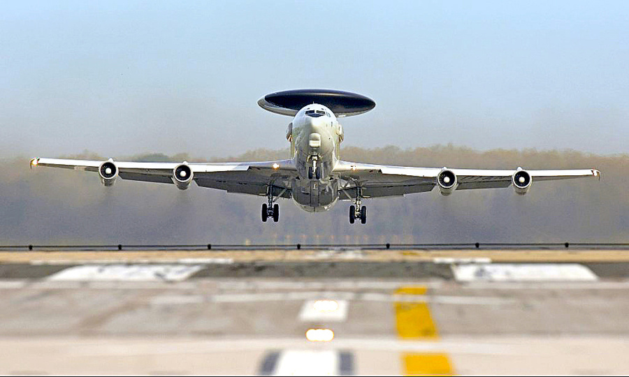 AWACS - Boeing E-3