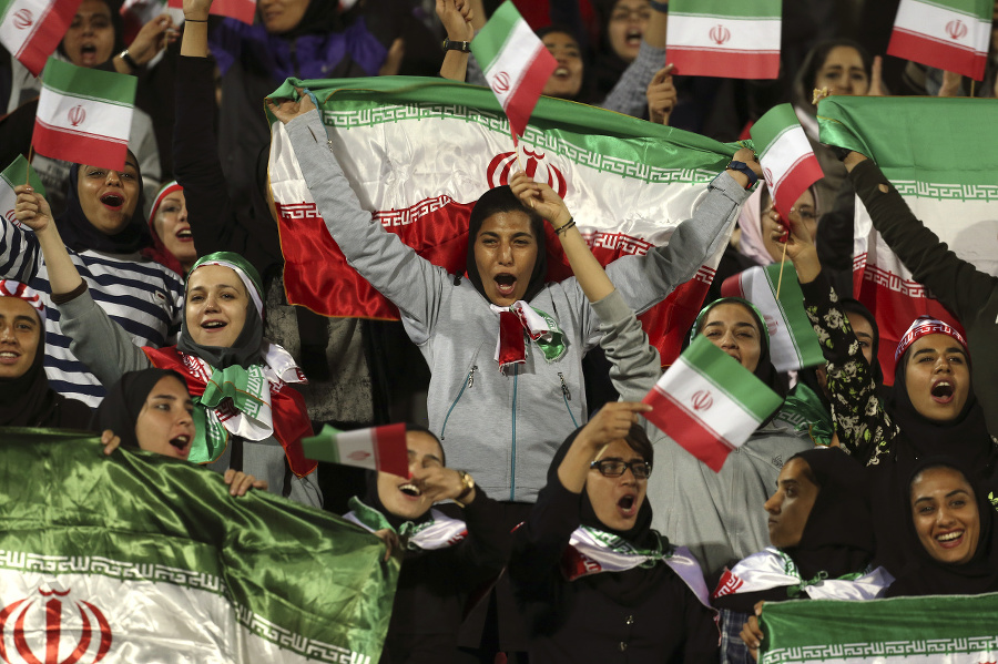 Iránska futbalová fanúšička sa