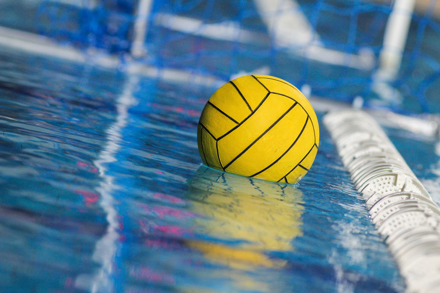 waterpolo ball