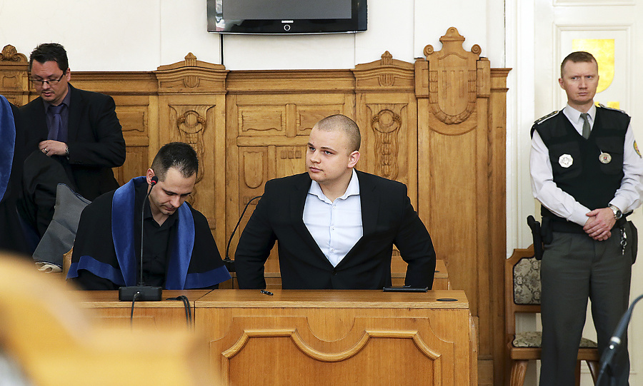 Poslancovi Mazurekovi súd uložil