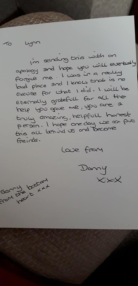 Danny priložil aj list