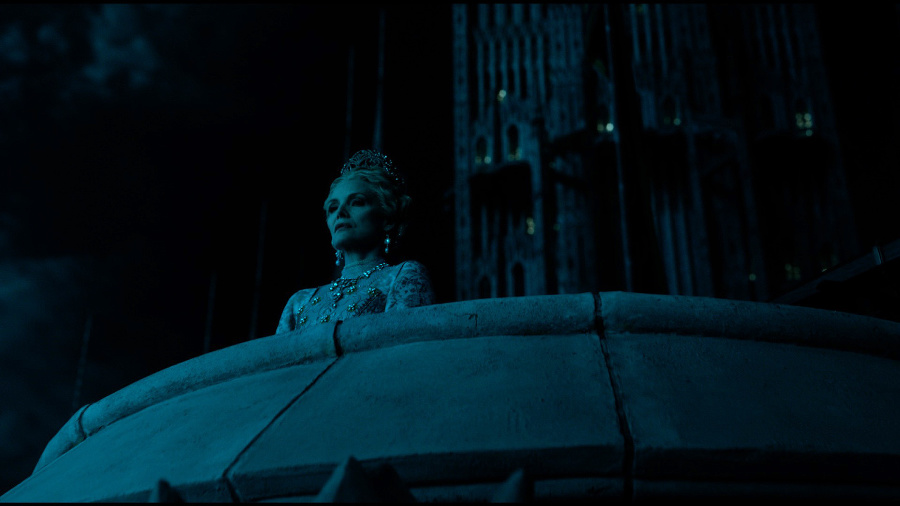 Zábery z filmu Vládkyňa