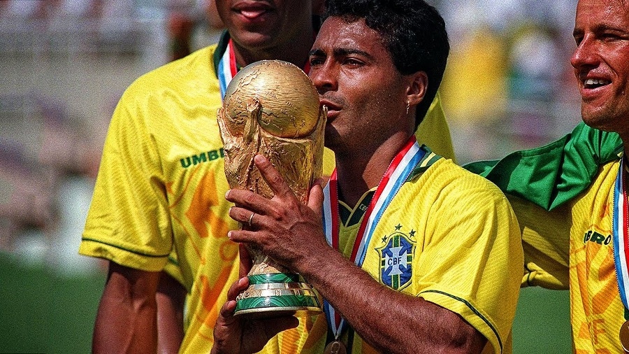 Romário patrí k legendám