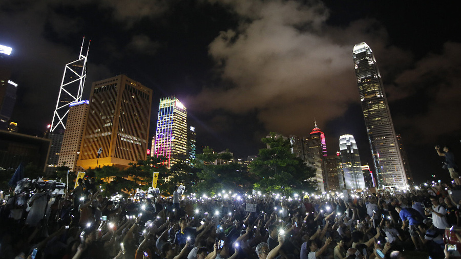 Obyvatelia Hongkongu protestujú, chcú