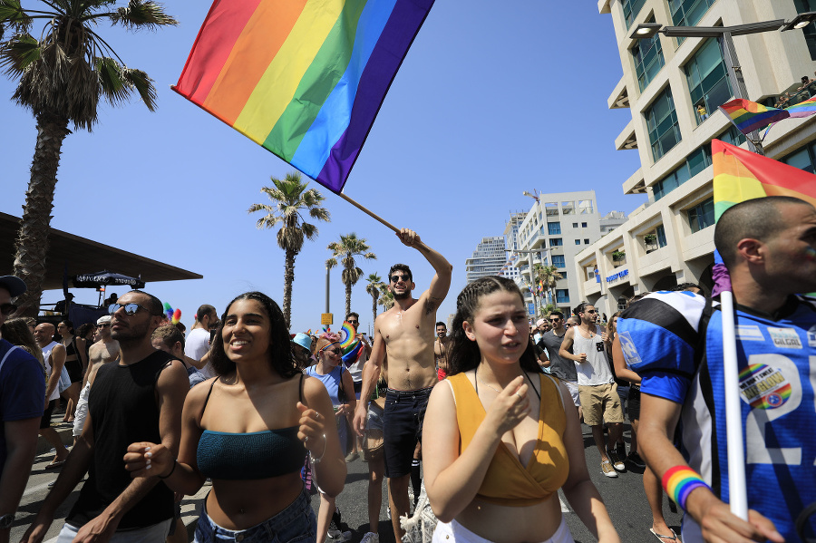 Pochod LGBTI v Tel