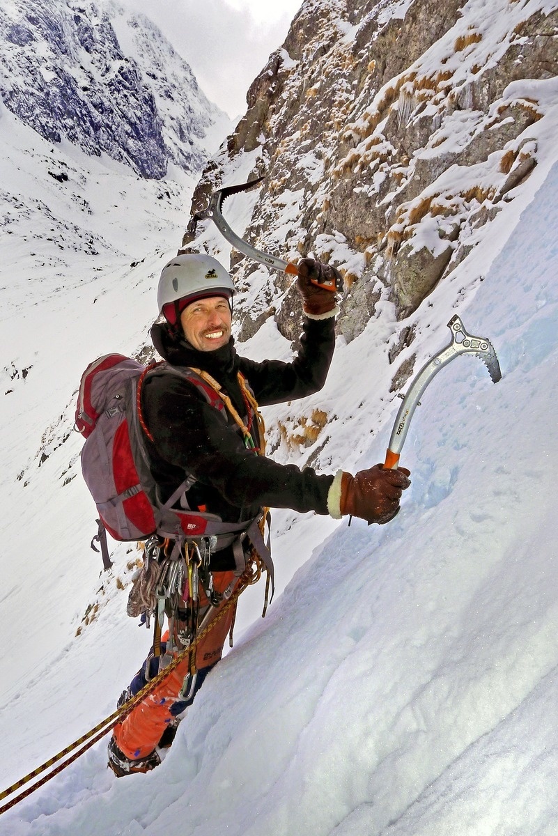 Pohyb horolezcov, vrátane výučby