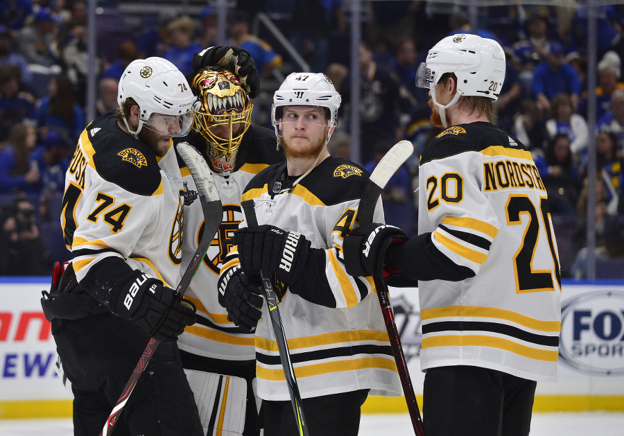 Hokejisti Bostonu Bruins dominovali