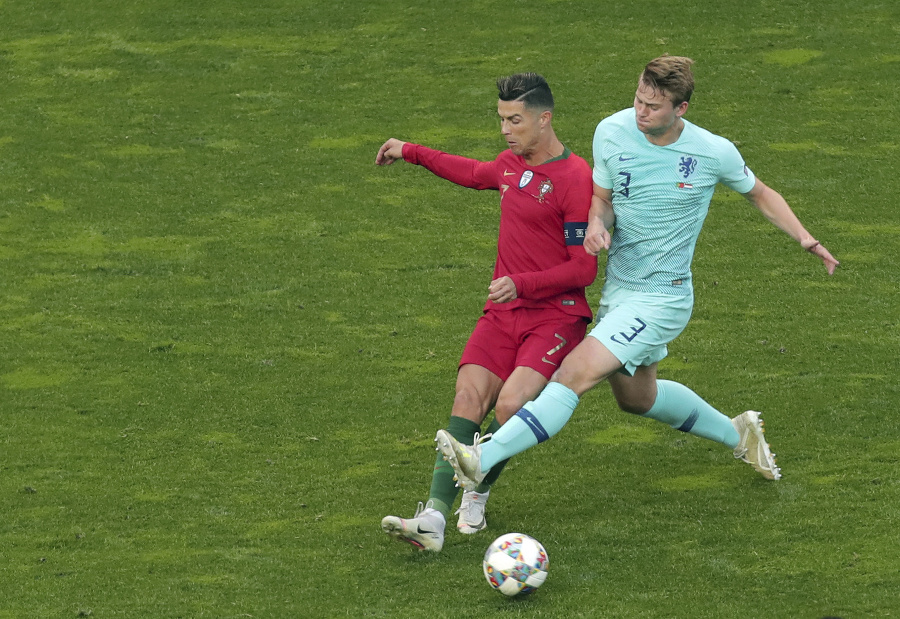 Ronaldo a De Ligt