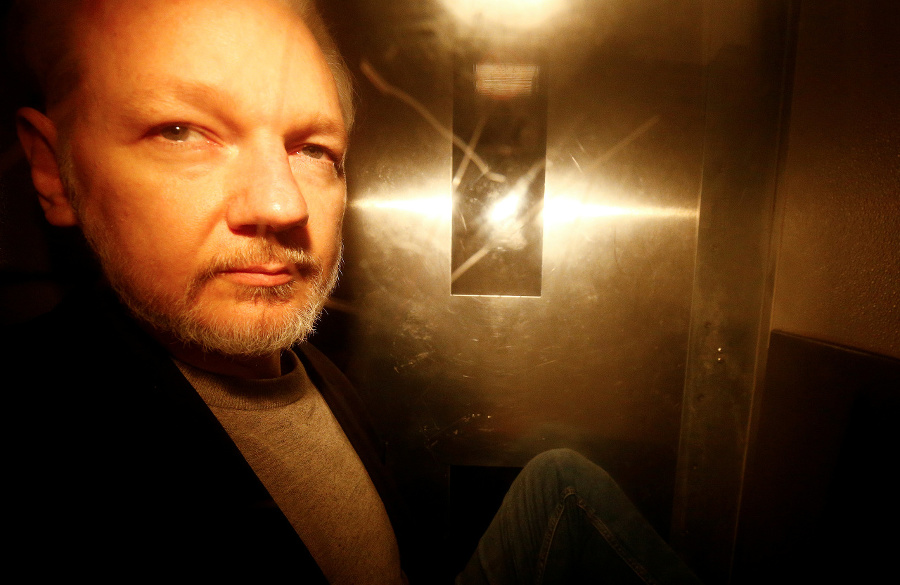 Zakladateľ organizácie WikiLeaks Julian