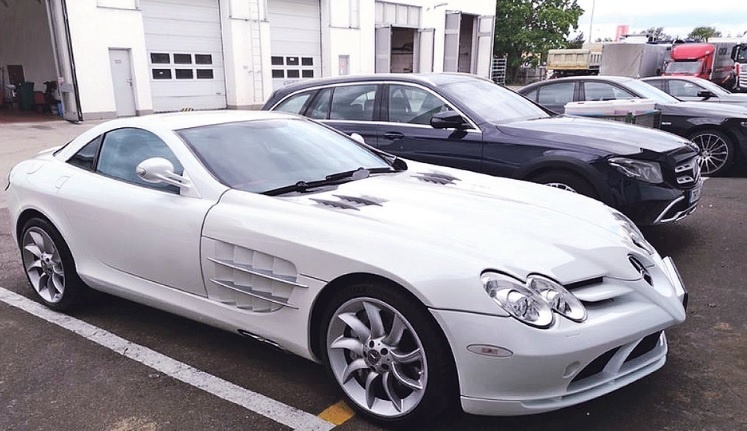 Řepkov Mercedes Benz SLR