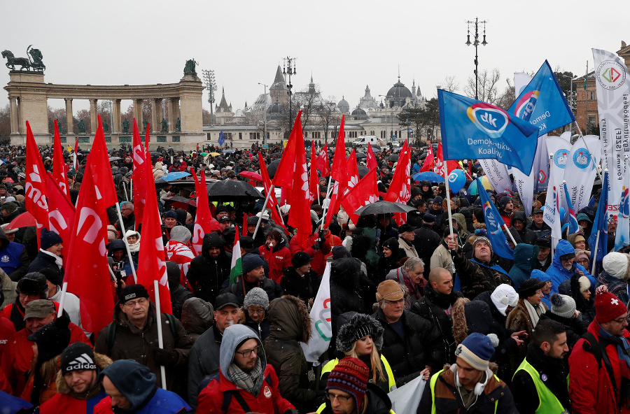 Maďarskí odborári protestovali proti