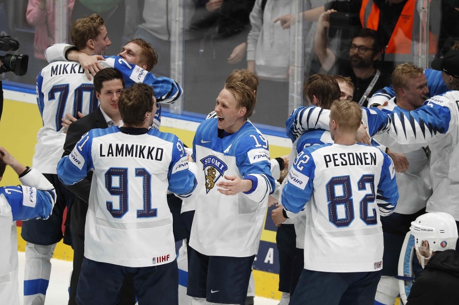 Radosť fínskych hokejistov.