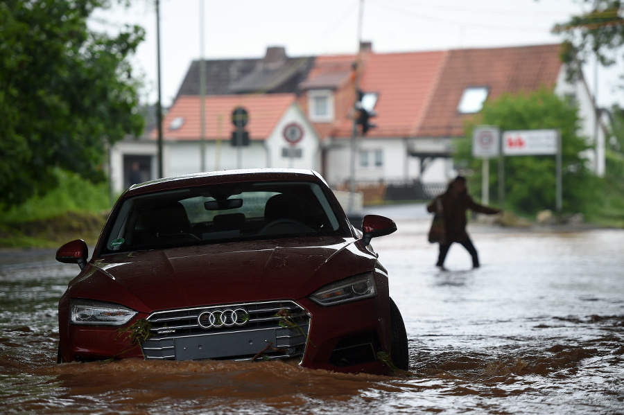 Nemecko zasiahli silné dažde