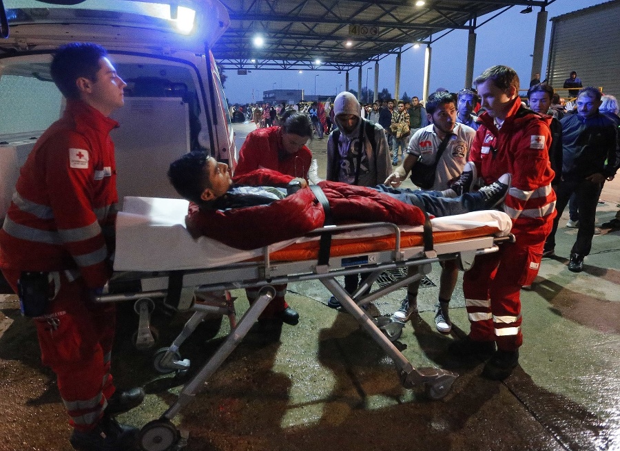 Niekoľkých migrantov museli hospitalizovať
