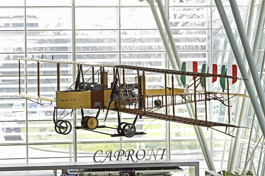 Caproni Ca.33