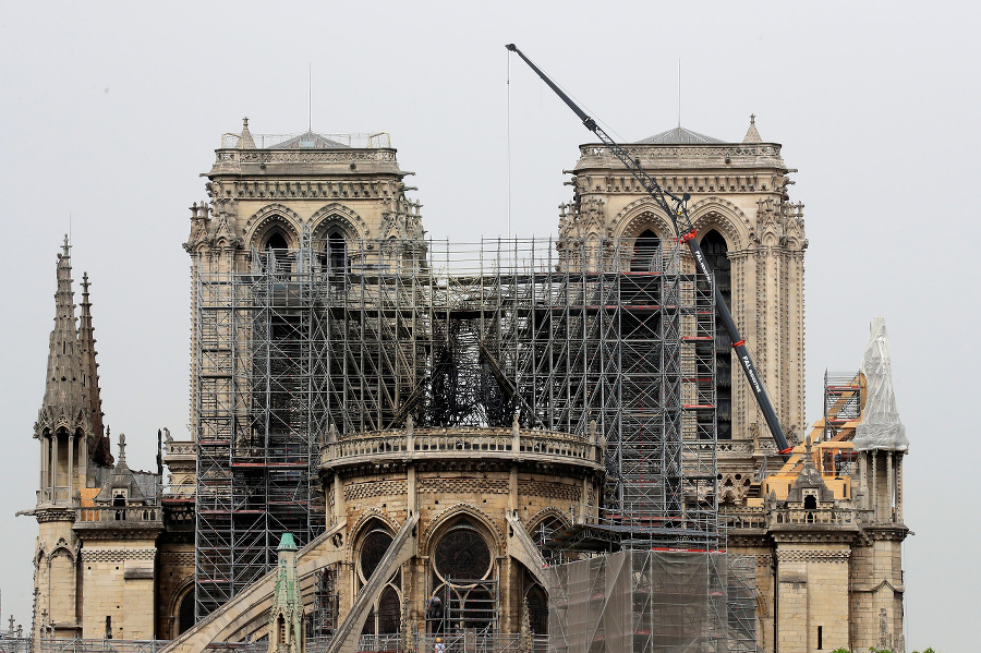 Katedrálu Notre-Dame budú rekonštruovať