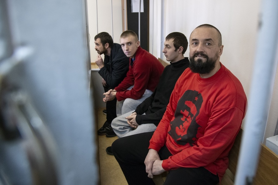 Ukrajinskí námorníci v súdnej