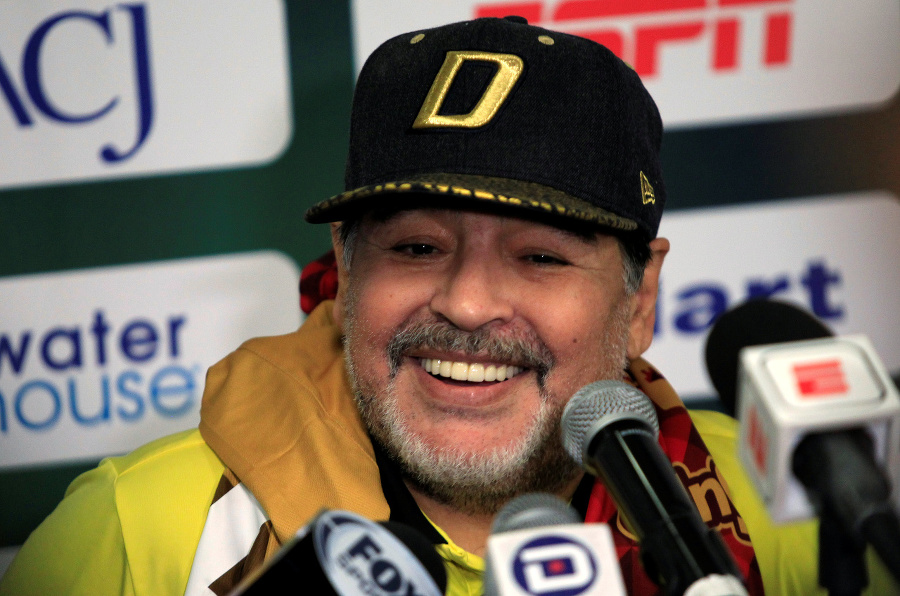 Diego Armando Maradona. 