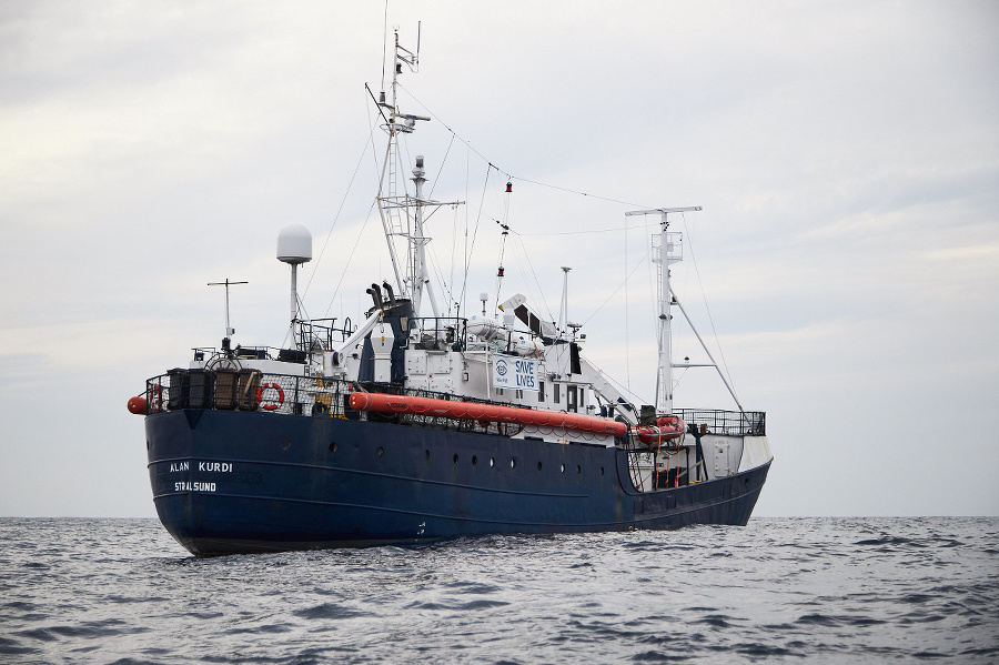 Loď nemeckej humanitárnej organizácie