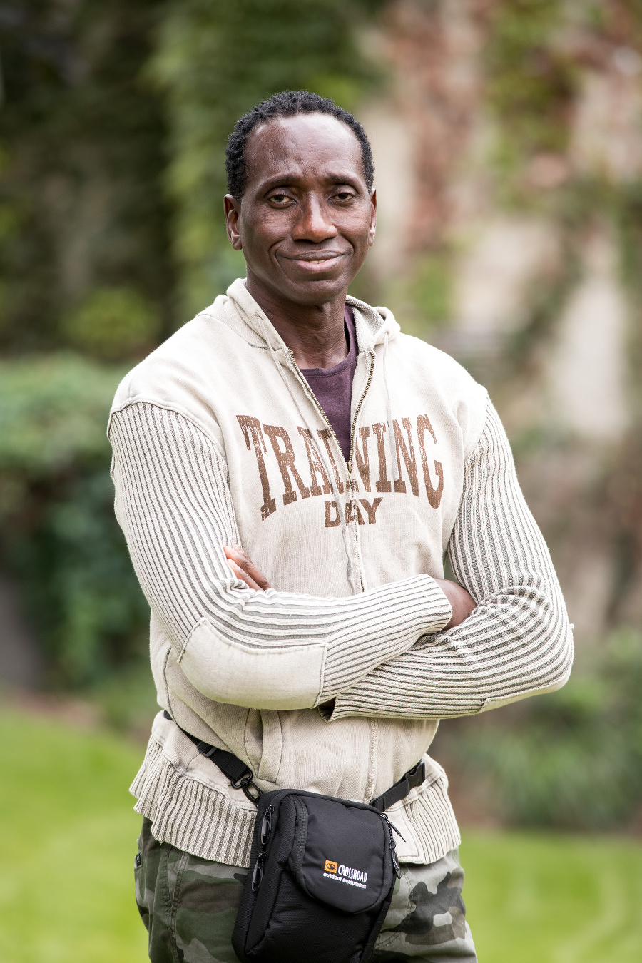 Ibrahim Maiga: Na Slovensko prišiel kvôli štúdiu na Slovenskej technickej univerzite v Bratislave. Po 3 rokoch štúdium prerušil a venoval sa herectvu. Preslávil ho film Fontána pre Zuzanu.