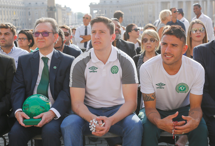 Futbalisti, ktorí nešťastie prežili,