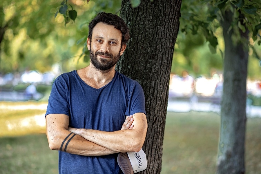 Róbert Jakab (42), herec