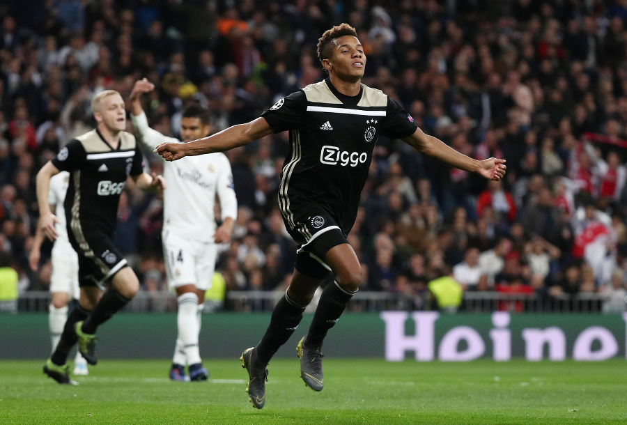 Ajax dokonale zaskočil domáci