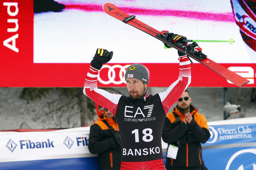 Hirscher získal malý glóbus.