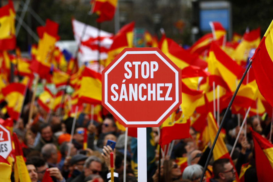 Protivládna demonštrácia v Madride.