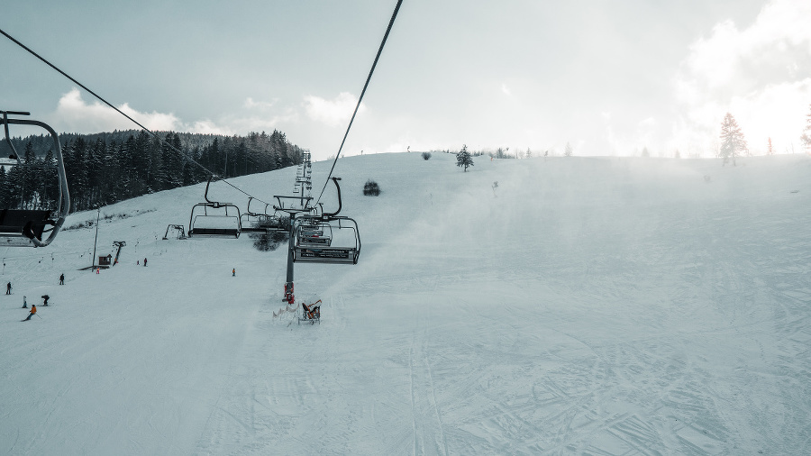 Lyžiarske stredisko Vrátna ponúka