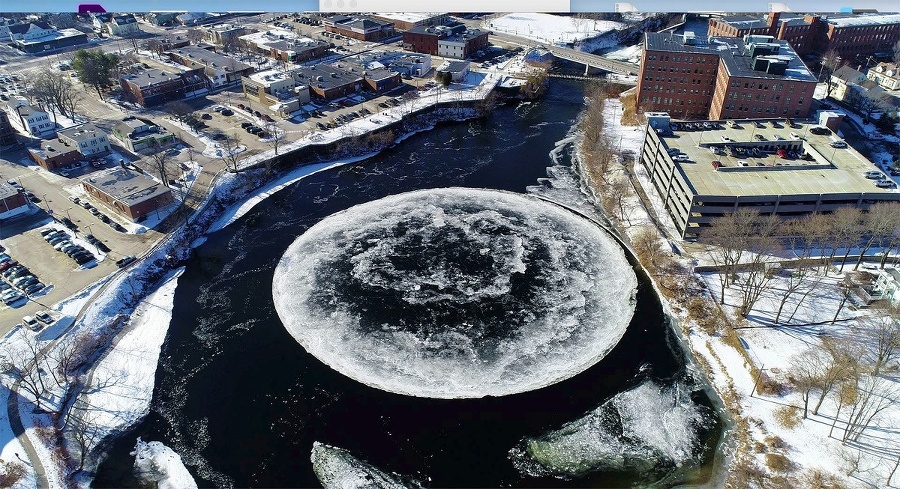 Gigantický ľadový kruh v
