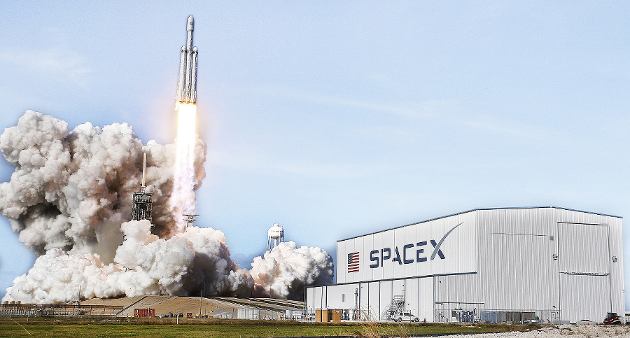 Falcon: Spoločnosť SpaceX úspešne