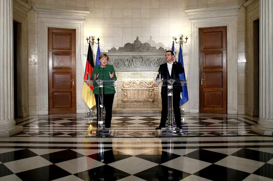 Merkelová sa v Aténach