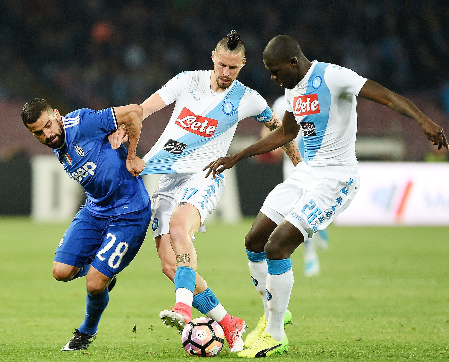 Koulibaly s Marekom Hamšíkom.