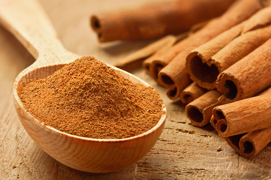 Cinnamon sticks and powder,