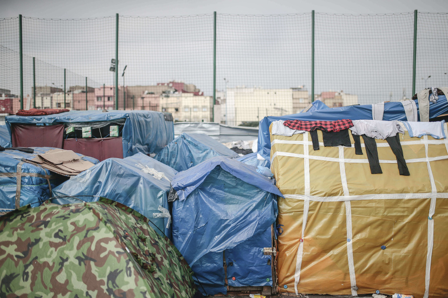 Život migrantov v tábore