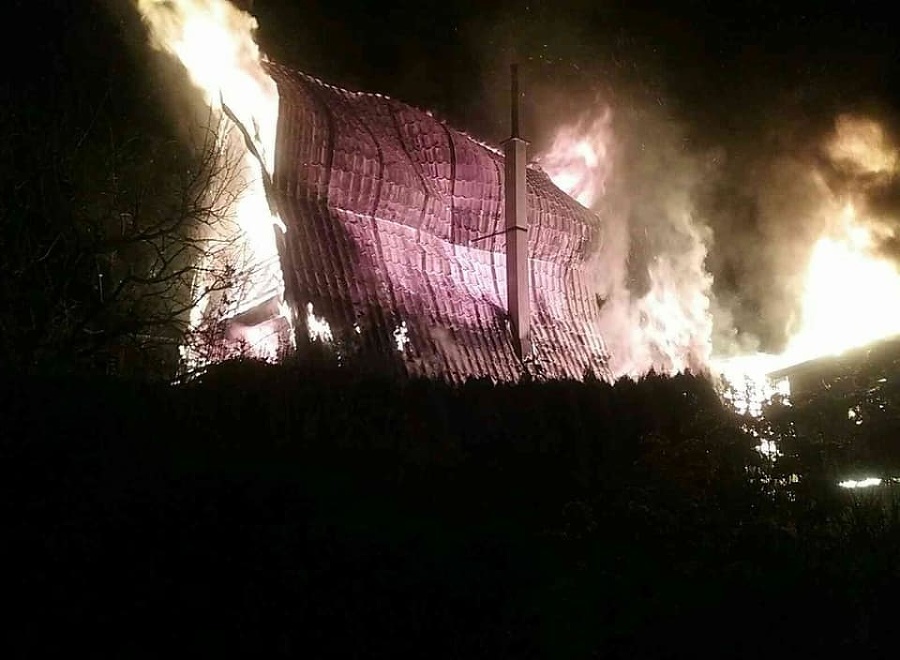 Požiar chaty v Partizánskom