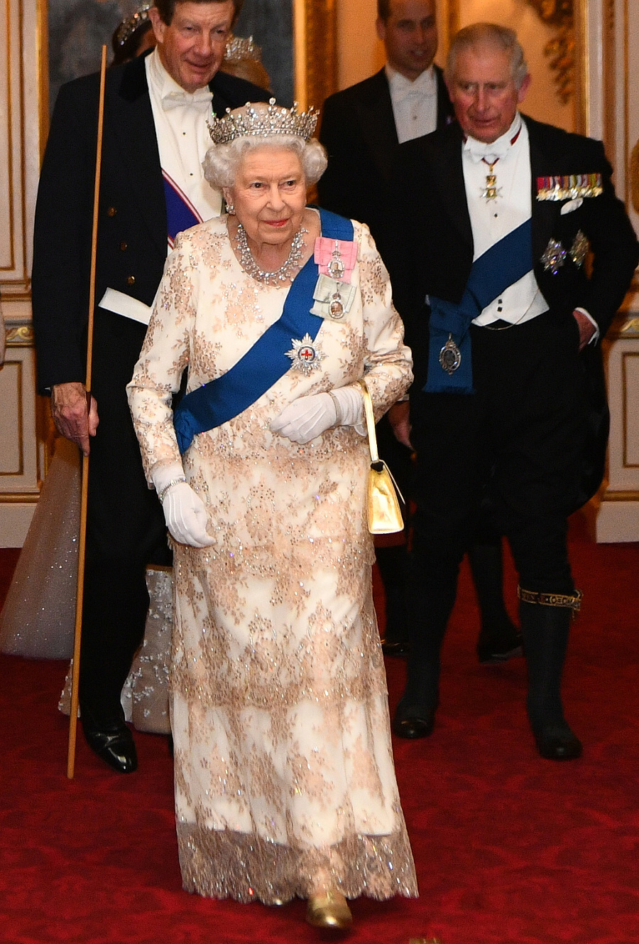 Kráľovná Alžbeta II. (92)