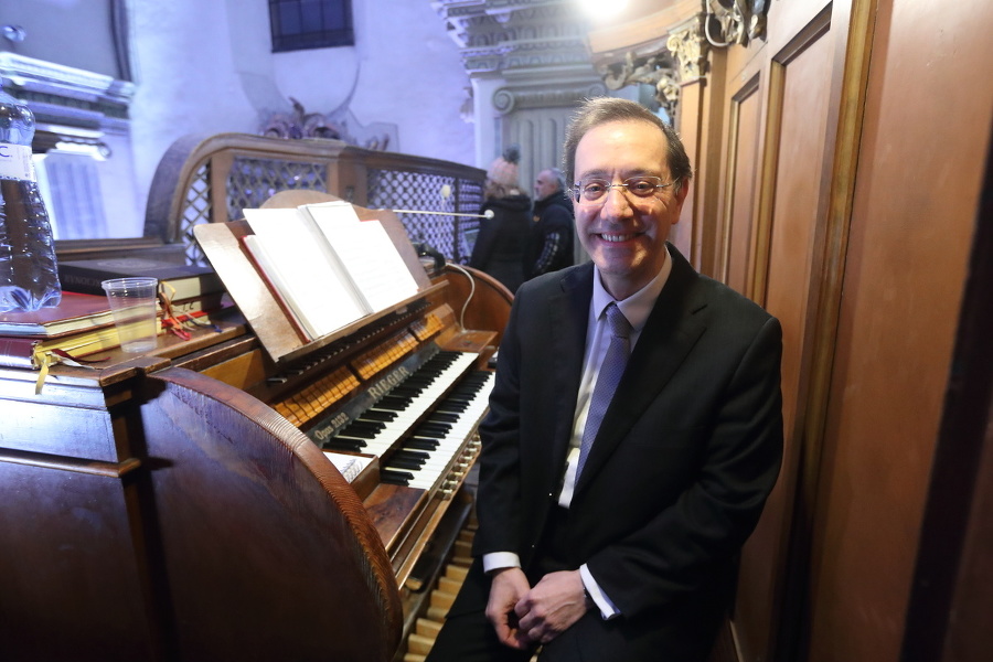 Organista Gianluca Libertucci (51)