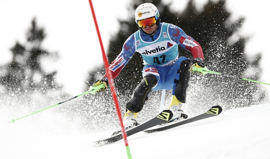 Slovenský slalomár Adam Žampa.