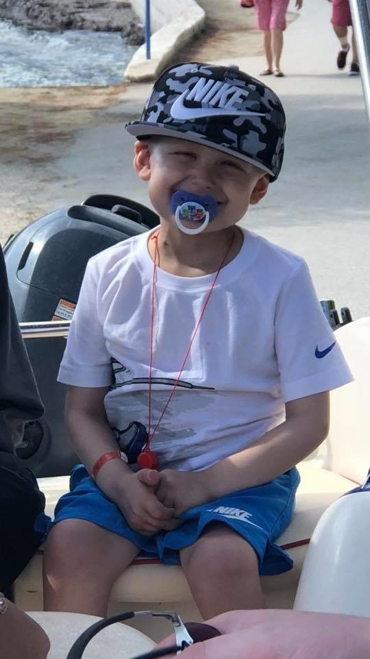 Charlie musel dva rokybojovať so zákernou chorobou.