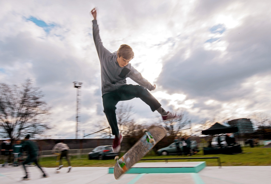 Za skejtpark bojovali dobrovoľníci