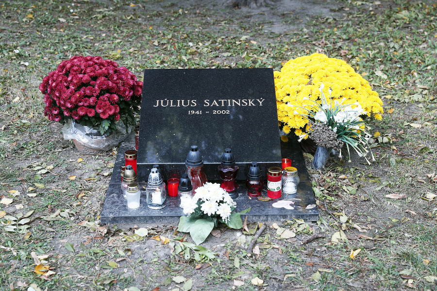 Július Satinský, Ondrejský cintorín.