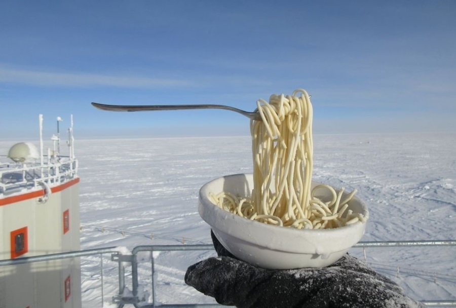 Zamrznuté špagety vedec asi