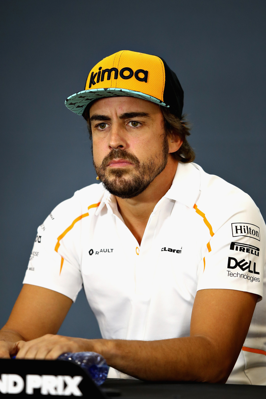 Alonso bol po pretekoch