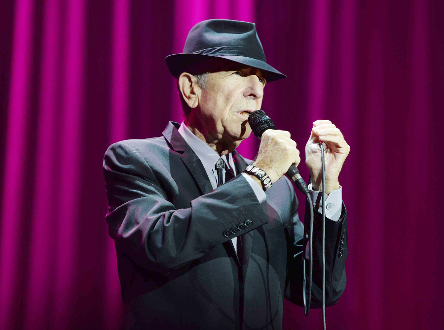 Zomrel Leonard Cohen.